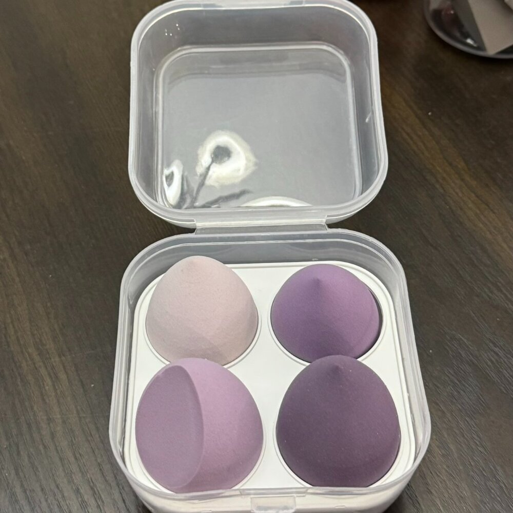 Makeup Sponges Set - 4 Beauty sponges Blending Blenders Multicolor